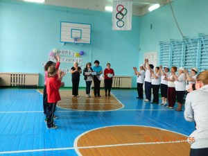 Бабушки-детям